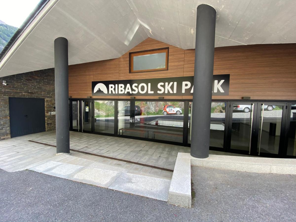 P&C Ribasol Apartment Arinsal Bagian luar foto