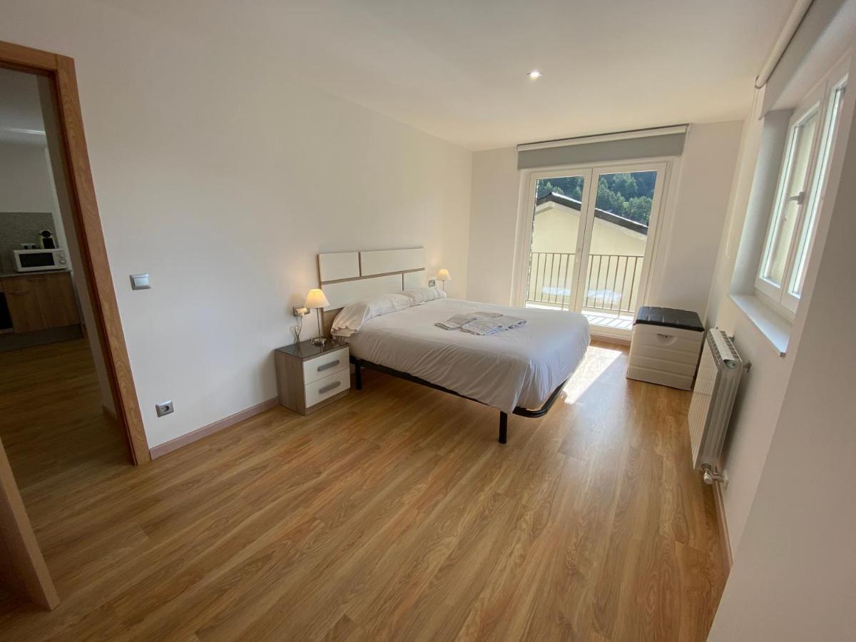 P&C Ribasol Apartment Arinsal Bagian luar foto