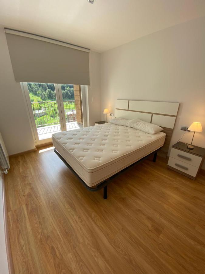 P&C Ribasol Apartment Arinsal Bagian luar foto